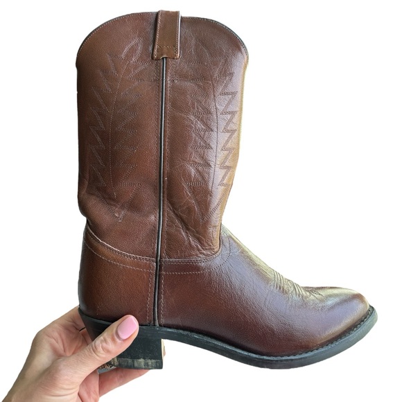 Shoes - Classic Brown Leather Cowboy Boots Women’s Size 8 – Western Rodeo Boho Ranchcore